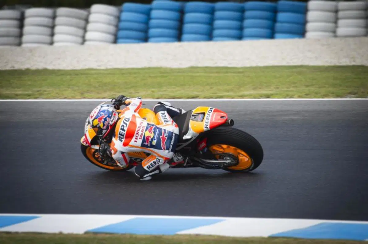 MotoGP, test Phillip Island: prima giornata rovinata dalla pioggia (4)