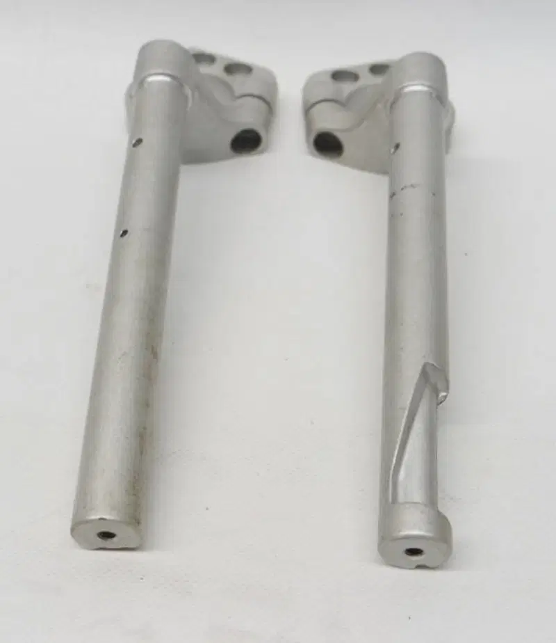 Coppia Manubri Sprint 955RS Triumph (2)