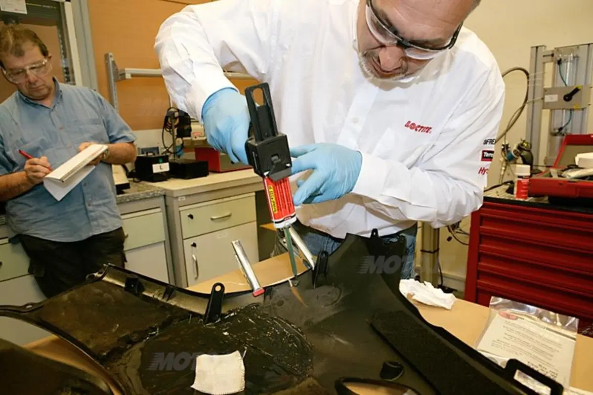 Loctite: un marchio, una garanzia (17)