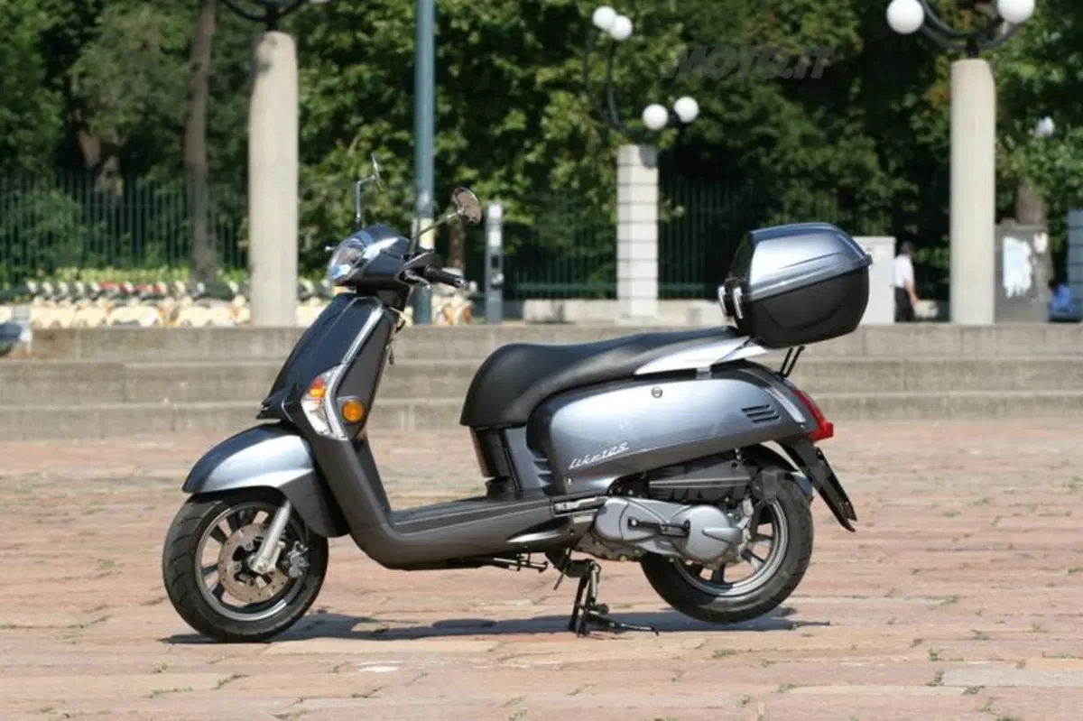Kymco 125  (10)