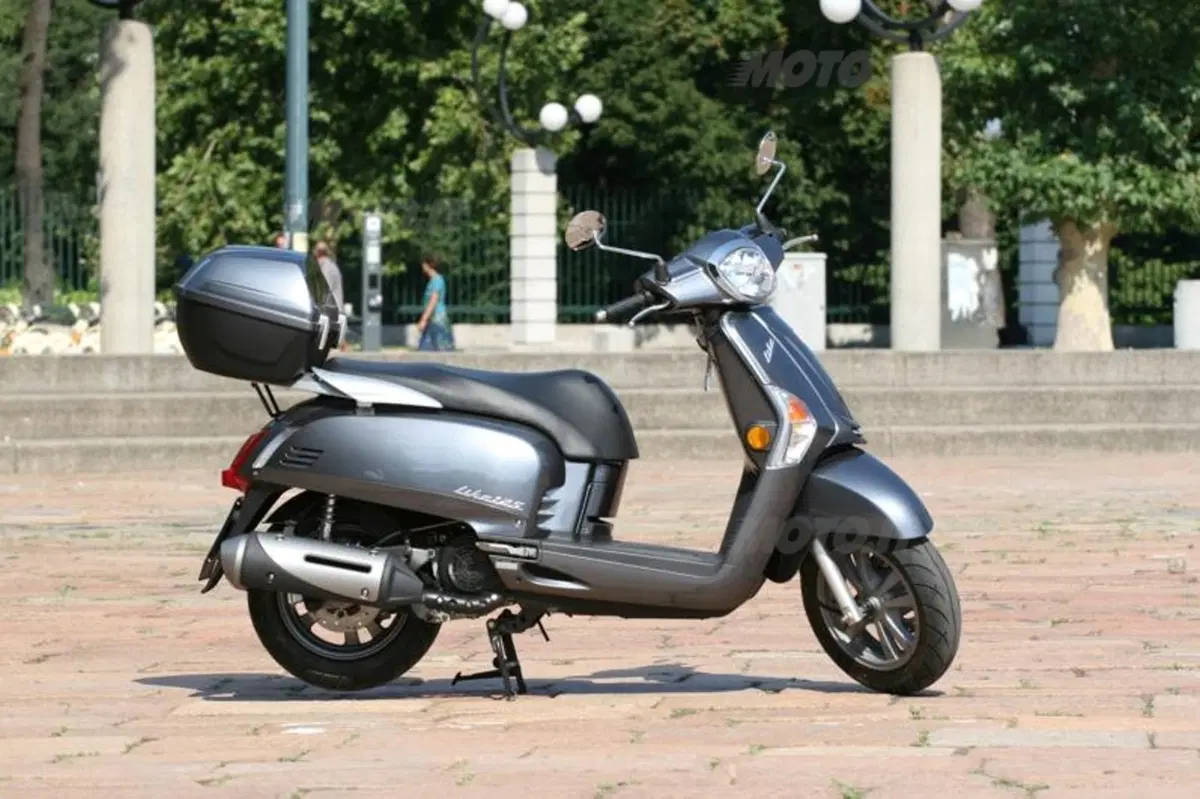 Kymco 125  (11)