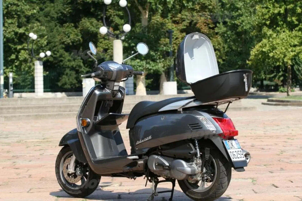 Kymco 125  (12)