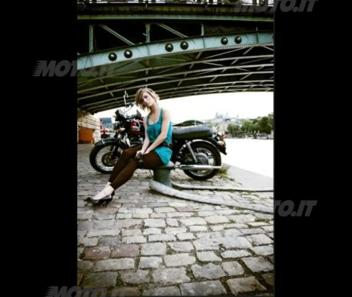 Eva e Katka scelgono le Triumph (11)