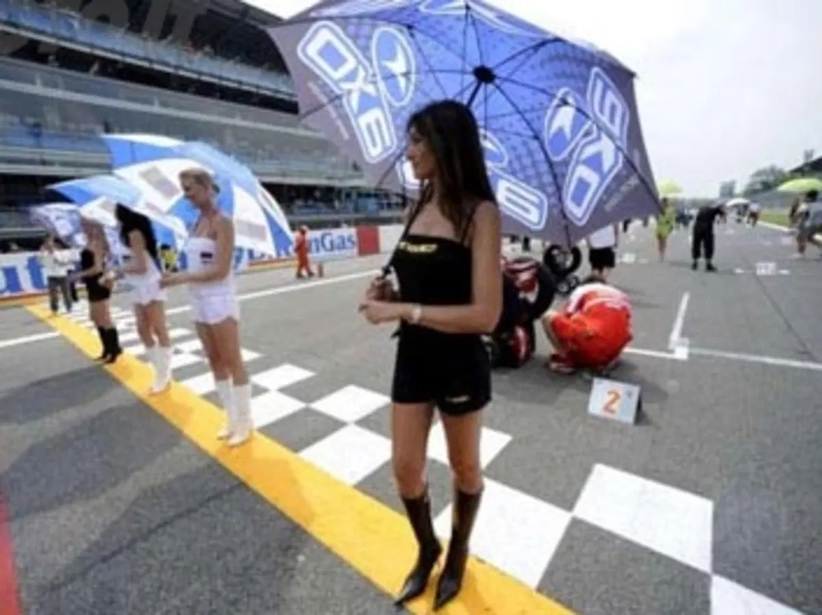 Axo e Infront Motor Sports rinnovano l'accordo