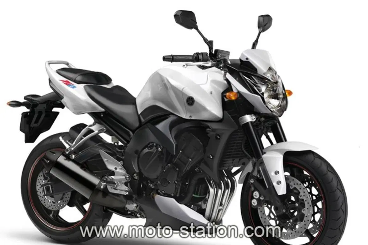 Yamaha Super Ténéré e FZ8