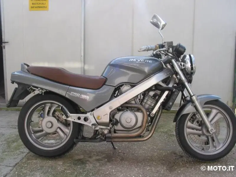 Honda NTV 650 (1988 - 01)