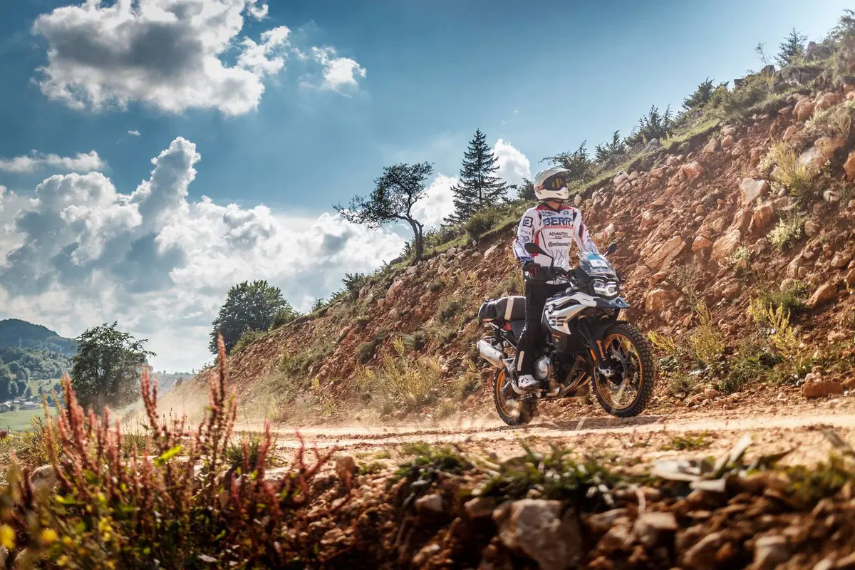 Gibraltar Race: partita la gara di maxi enduro che attraversa l'Europa (2)