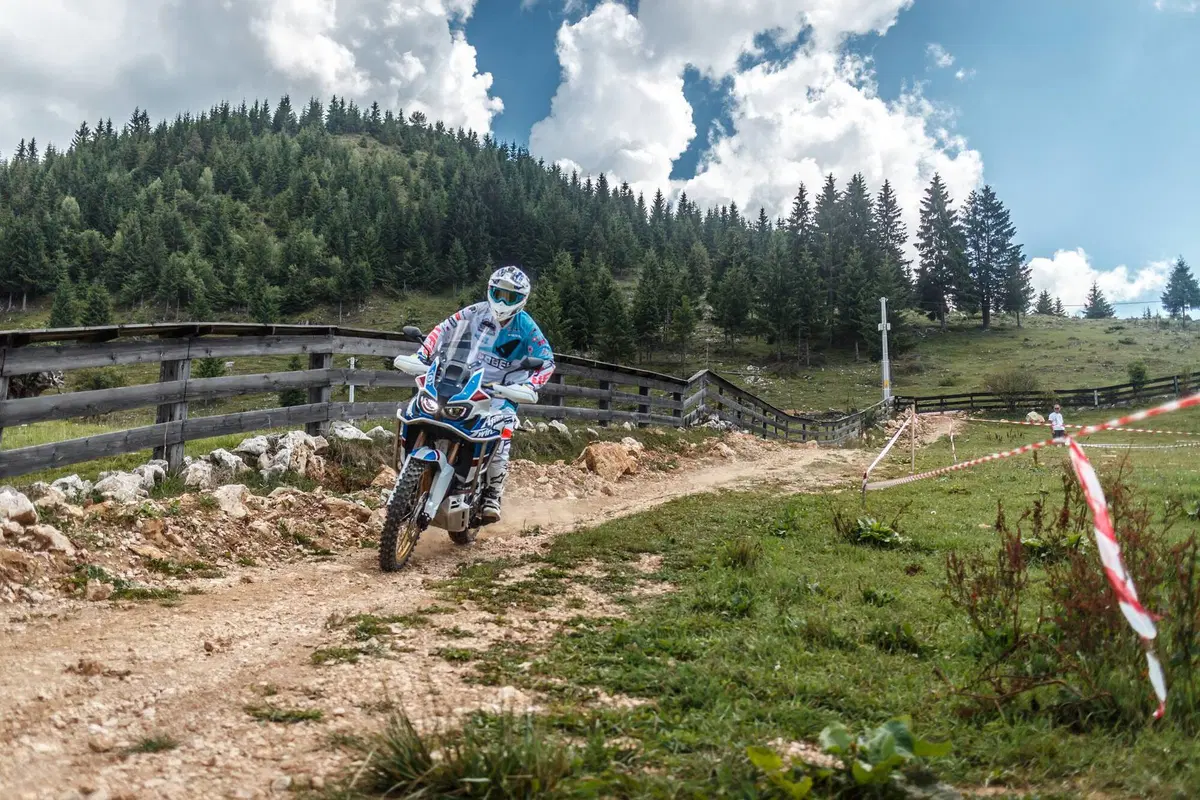 Gibraltar Race: partita la gara di maxi enduro che attraversa l'Europa (20)