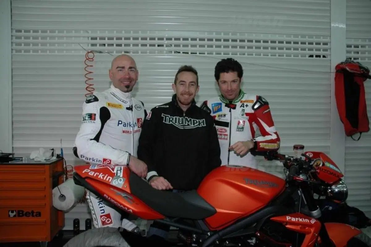 McCoy prova la Street Triple R (4)