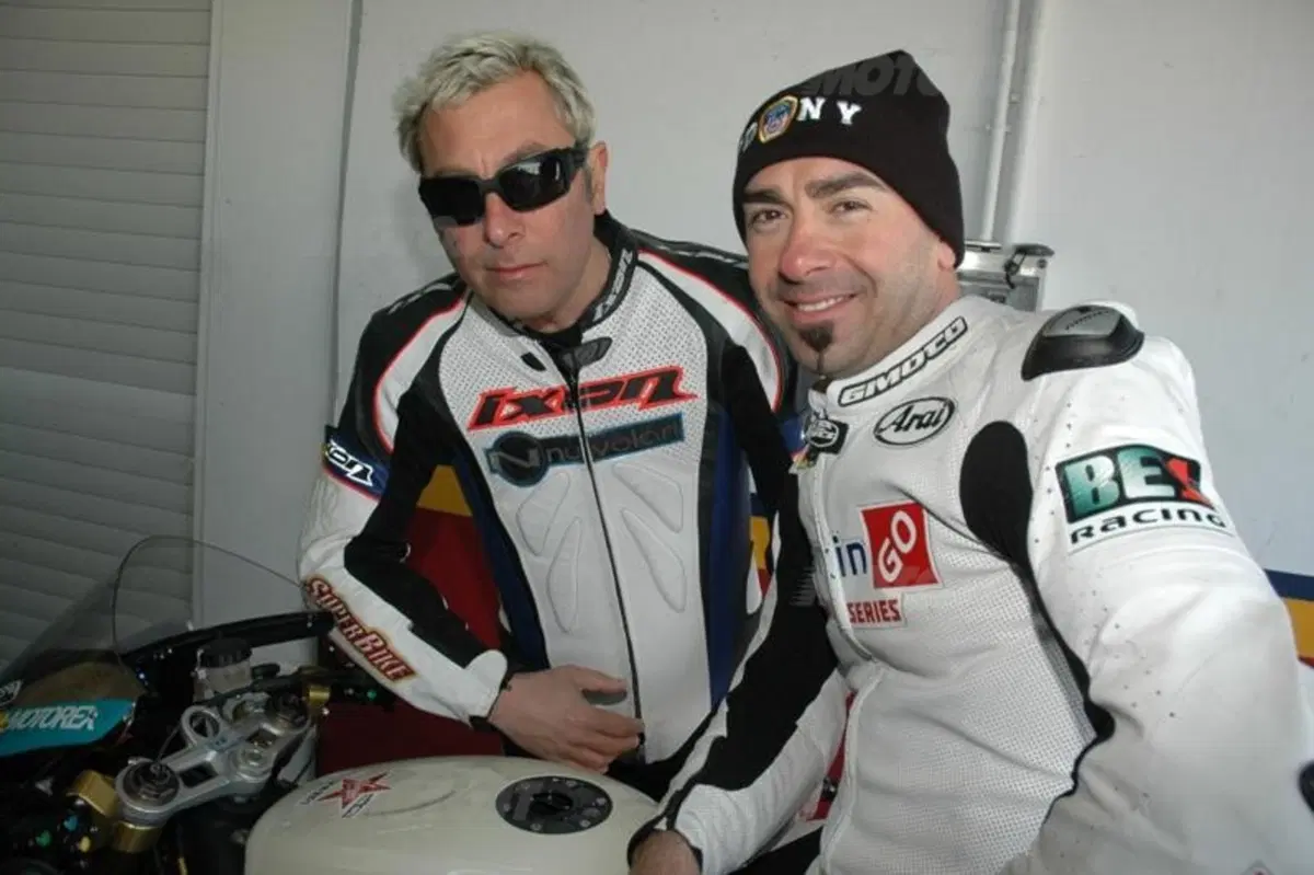 McCoy prova la Street Triple R (16)