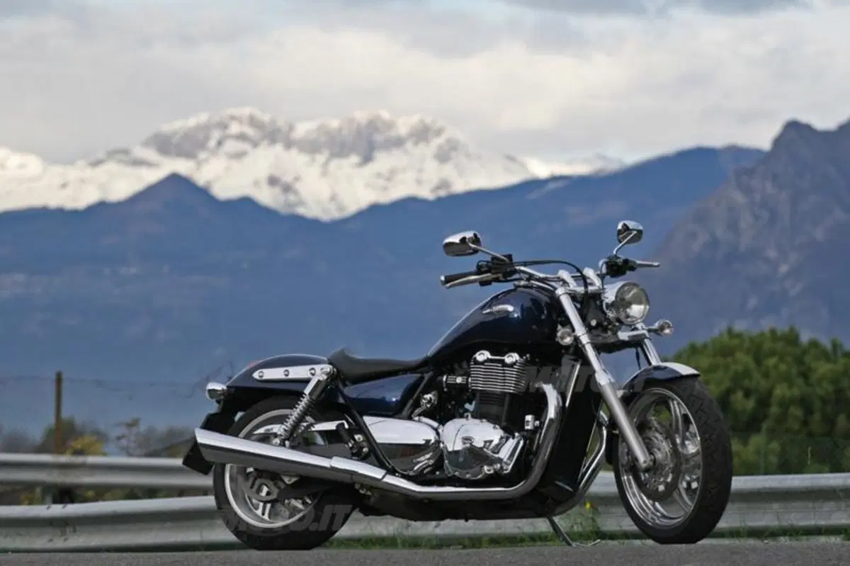 Triumph Thunderbird  (12)