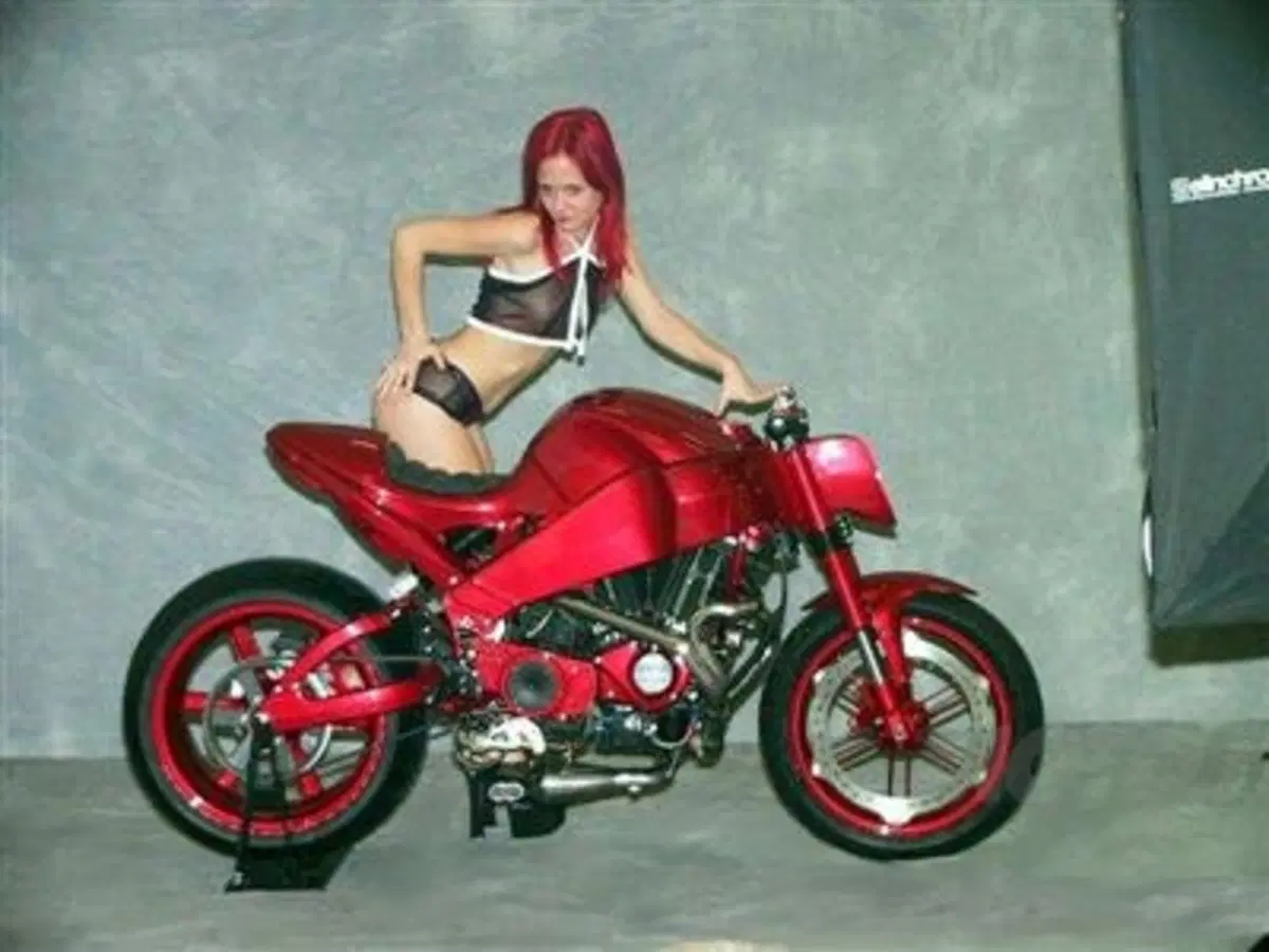 Buell ha venduto la prima 1190RR-B (7)