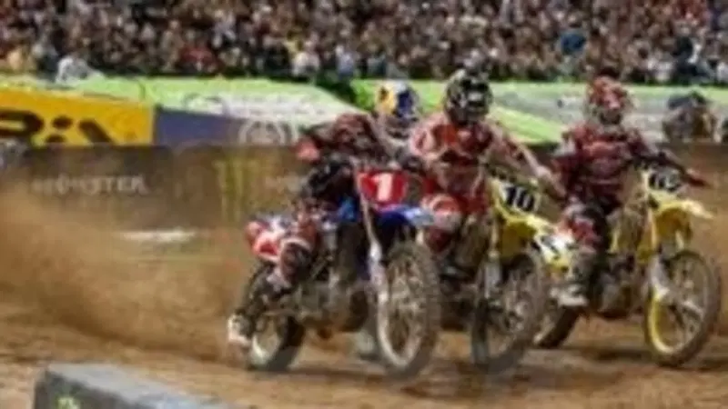 Supercross: Dungey vince, Stewart ko