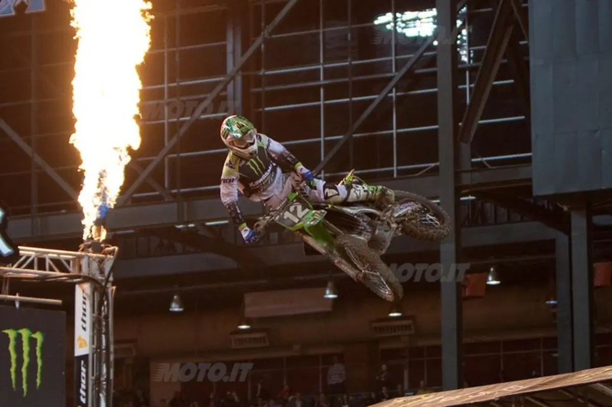 Supercross: Dungey vince, Stewart ko (3)