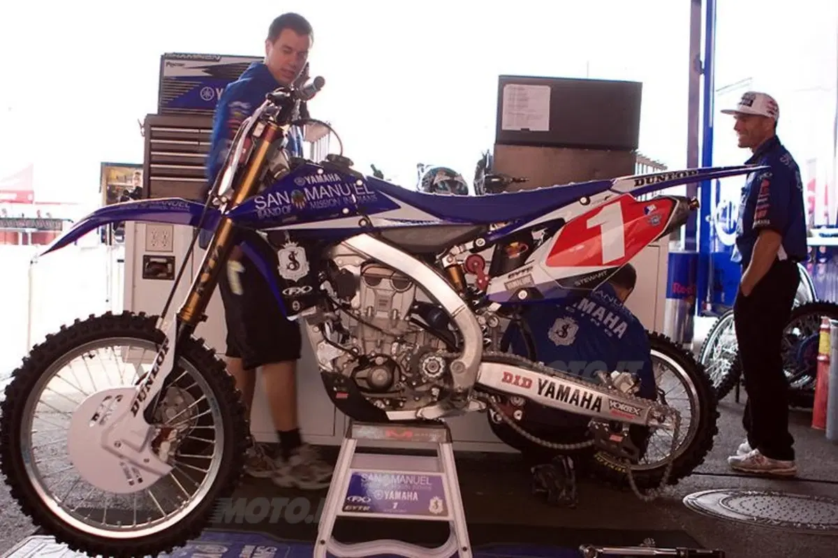Supercross: Dungey vince, Stewart ko (13)