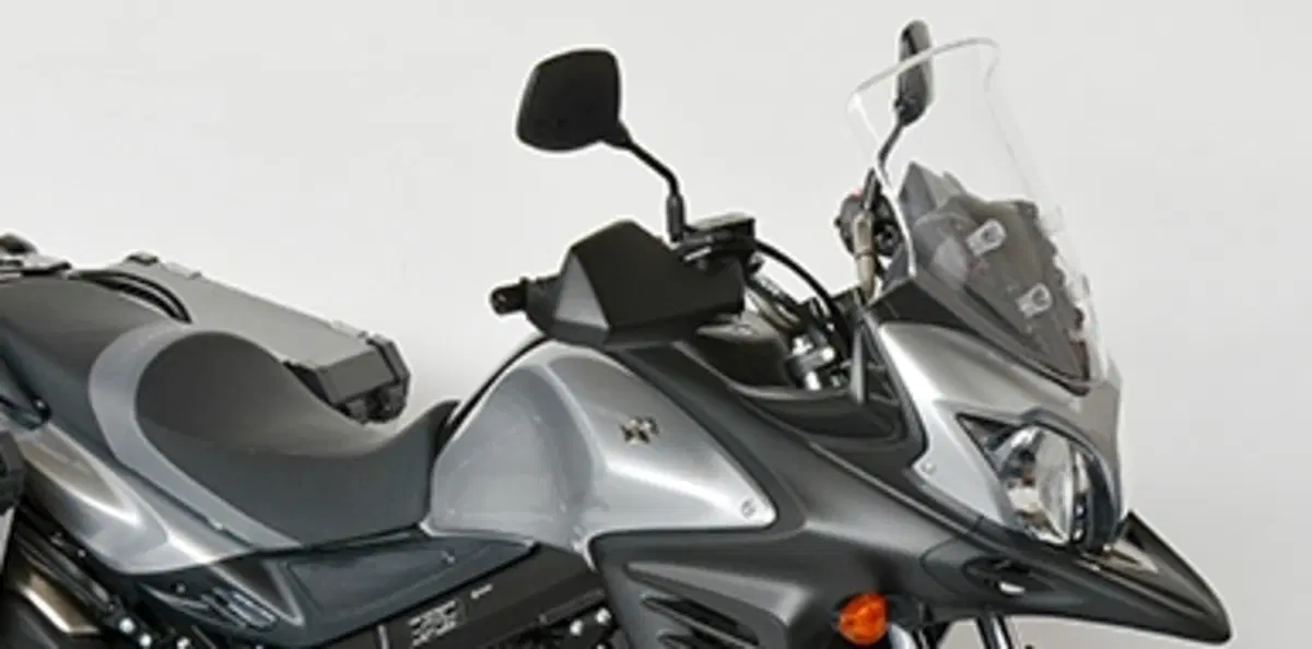 Suzuki V-Strom 650 V-Strom 650 ABS XT Fun Ride (2016) (5)