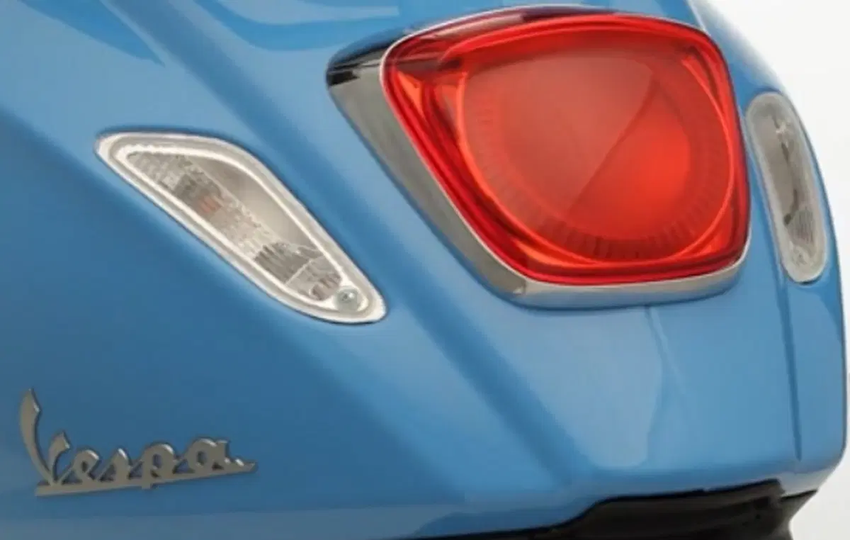 Vespa Primavera 50 Primavera 50 4T 3v 50° Anniversario (2018 - 19) (7)