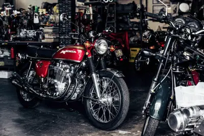 Restaurando, puntata 21: Honda CB 750 Four k1