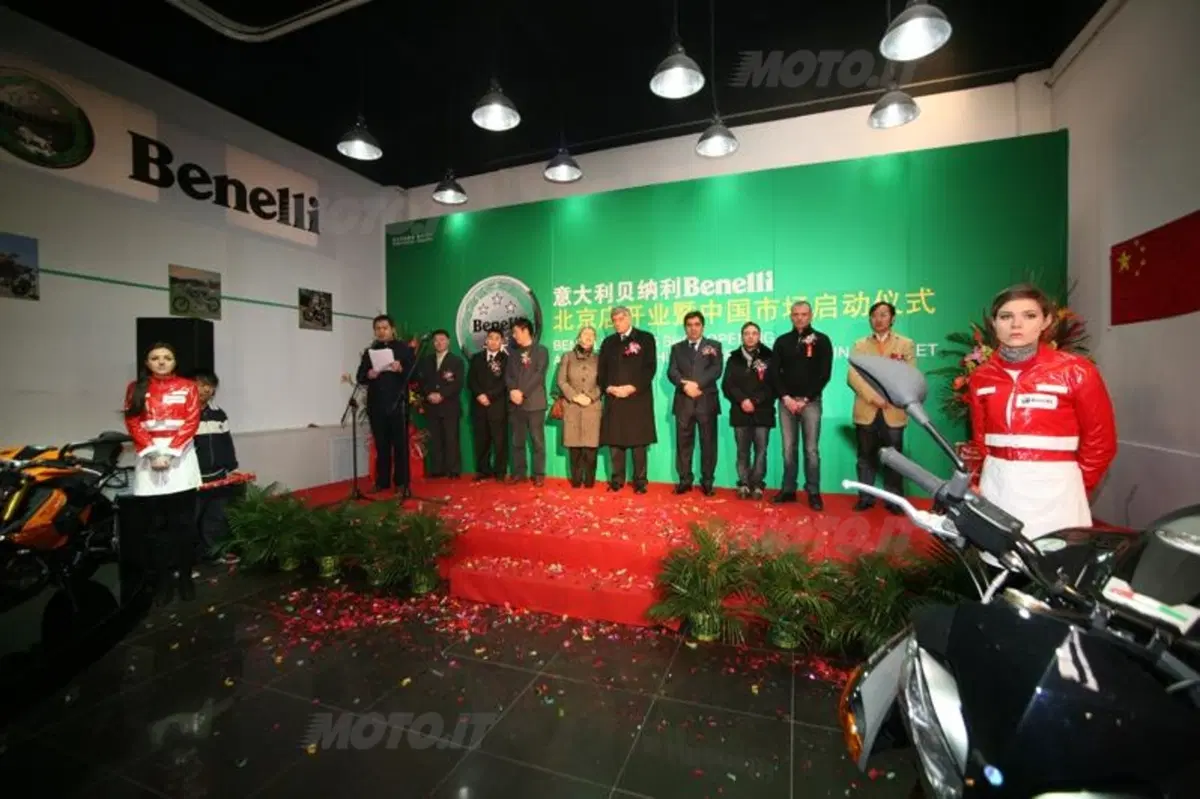 Benelli apre uno Store a Beijing (2)