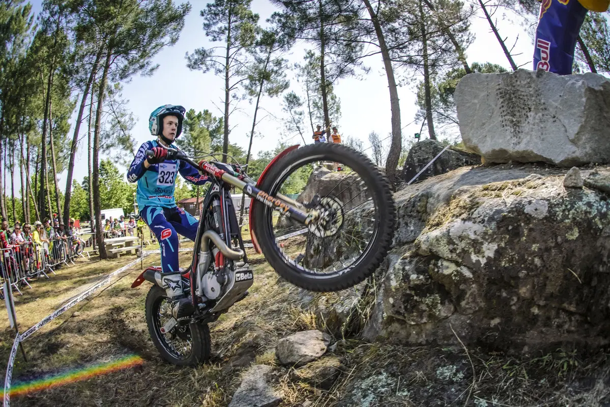 Trial Mondiale in Portogallo. Toni Bou sale a quota 100! (14)