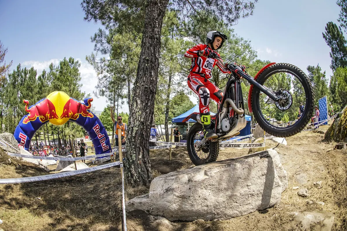 Trial Mondiale in Portogallo. Toni Bou sale a quota 100! (16)
