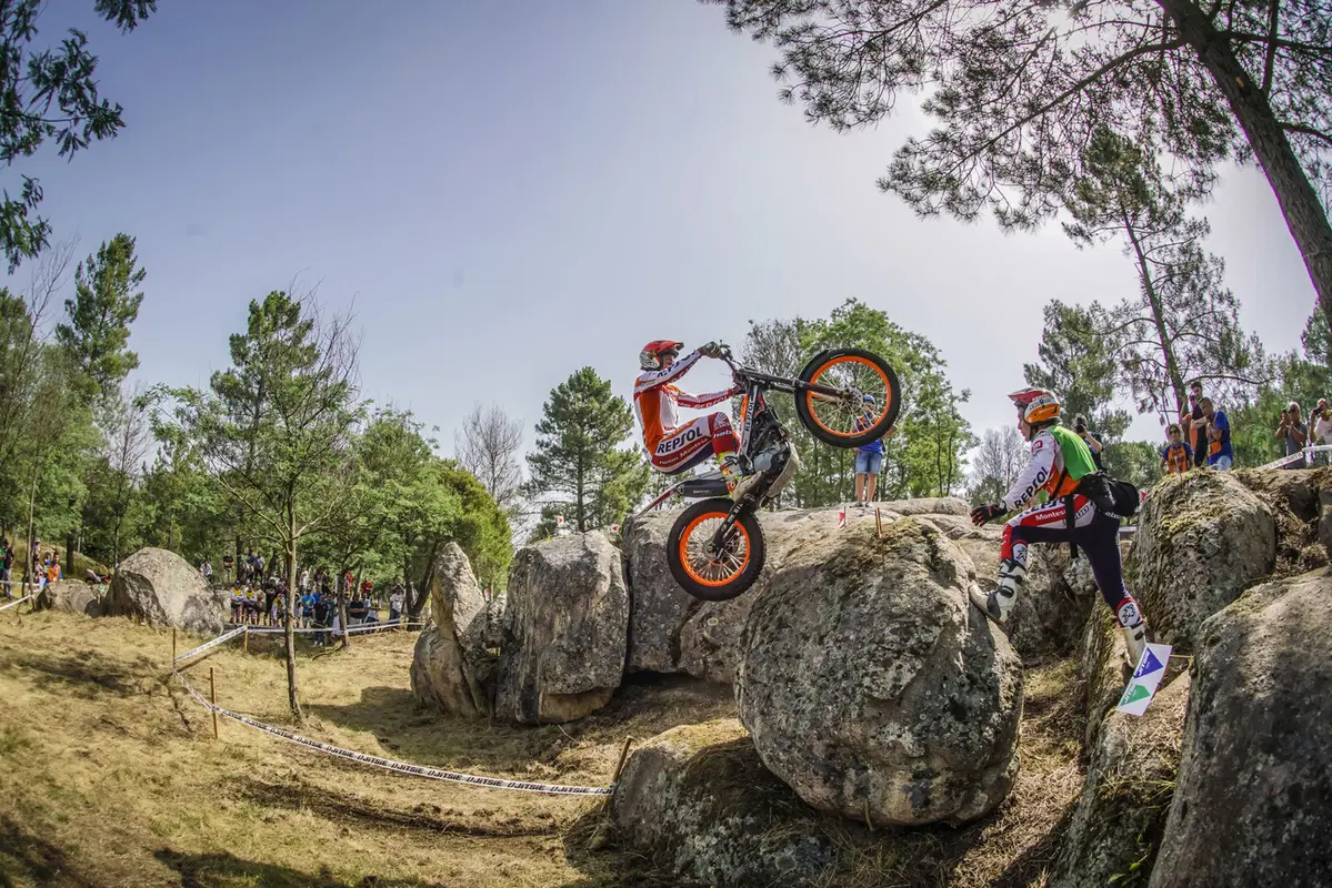 Trial Mondiale in Portogallo. Toni Bou sale a quota 100! (21)