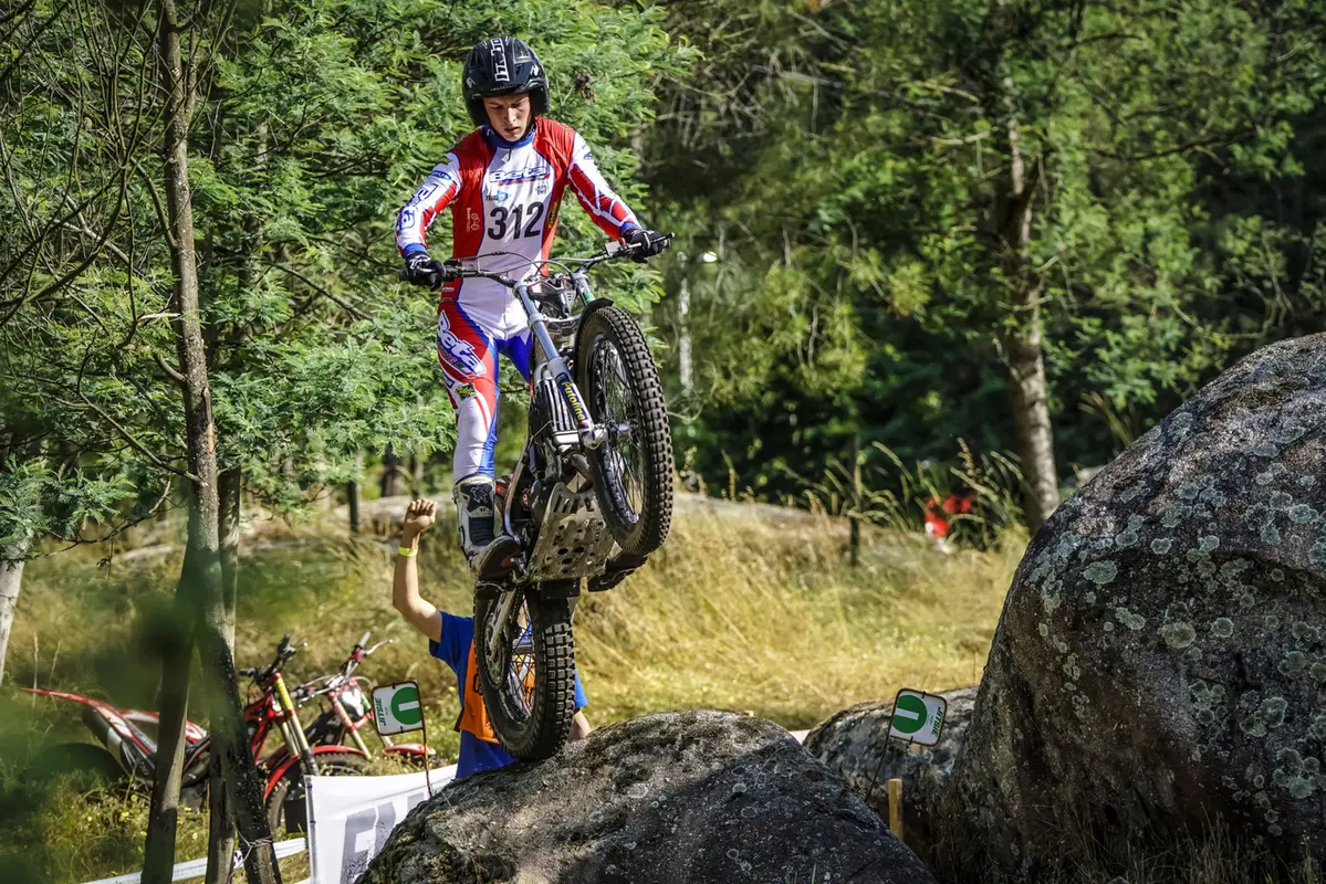 Trial Mondiale in Portogallo. Toni Bou sale a quota 100! (38)
