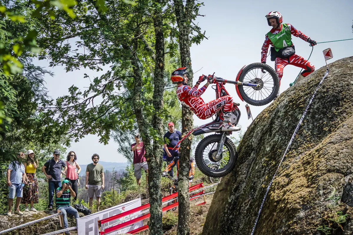 Trial Mondiale in Portogallo. Toni Bou sale a quota 100! (43)