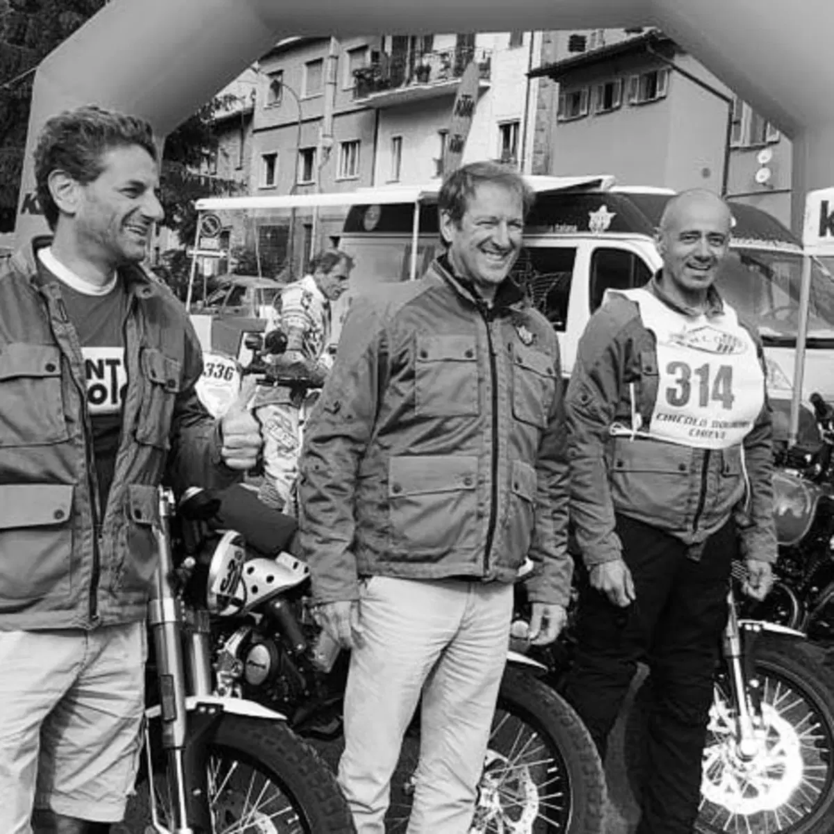Grande sfida al Trofeo Italiano Scrambler in sella alla Caballero 125 con presidente della FMI! (6)