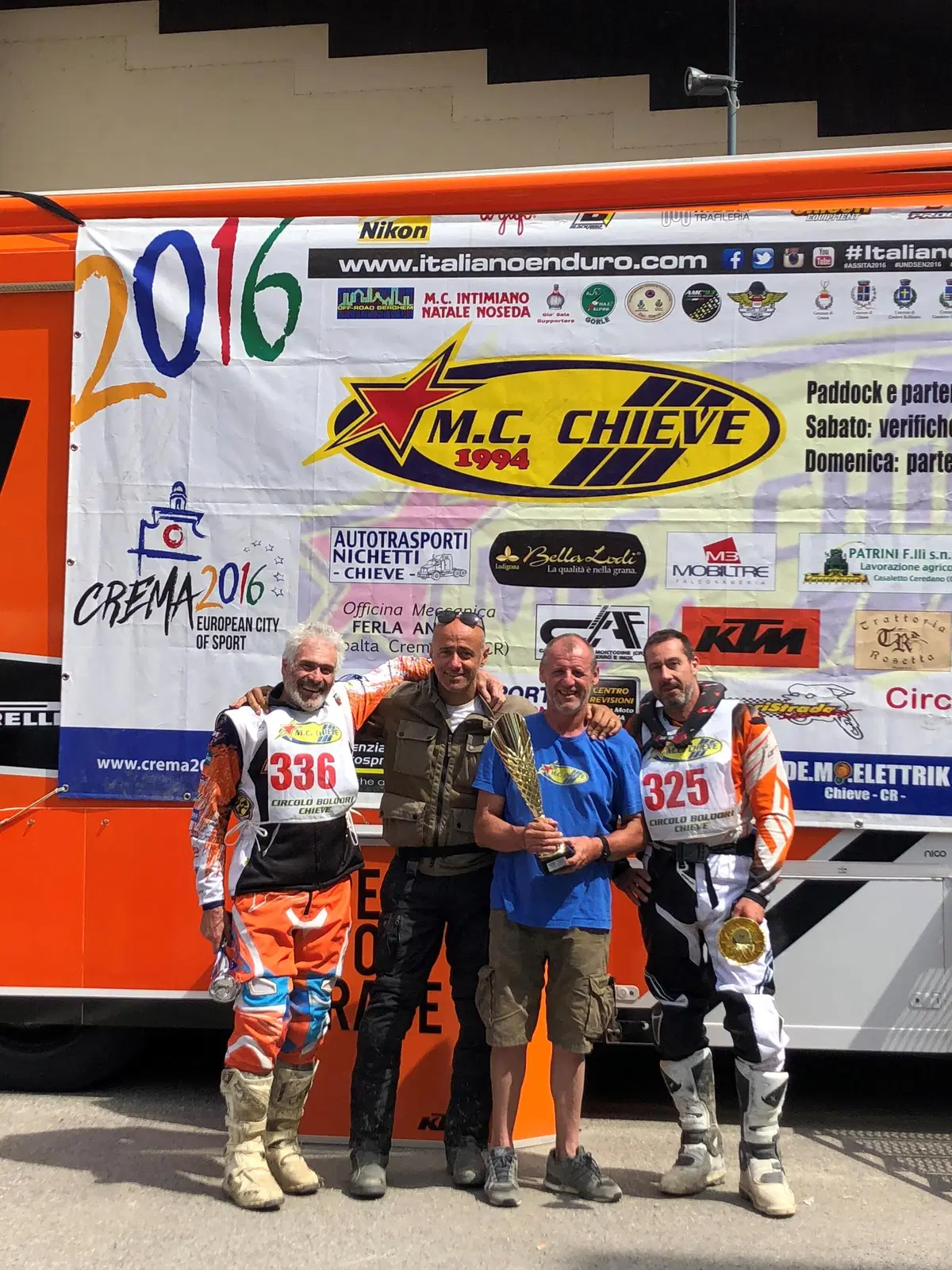 Grande sfida al Trofeo Italiano Scrambler in sella alla Caballero 125 con presidente della FMI! (25)