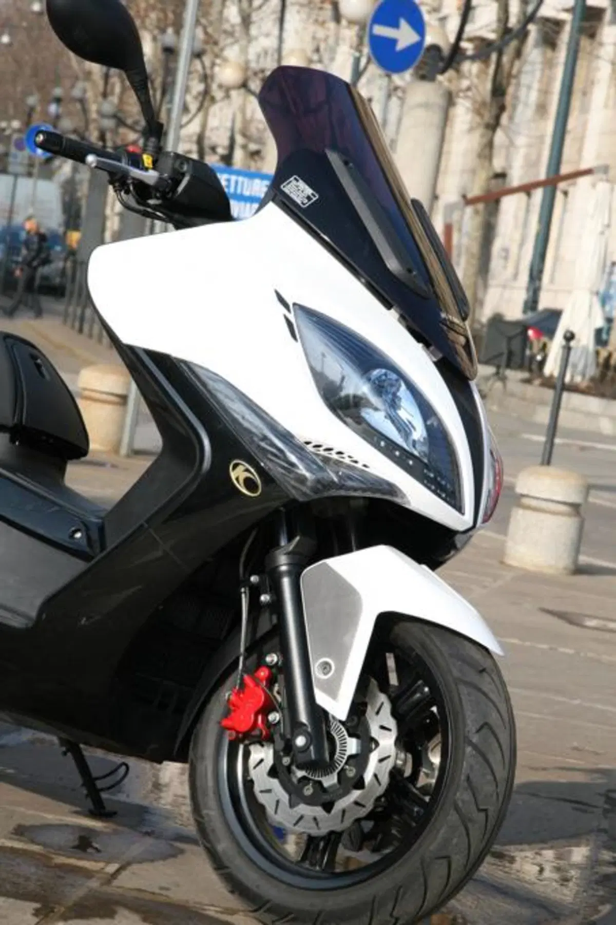 Kymco Downtown 300i e Xciting R 300i  (28)