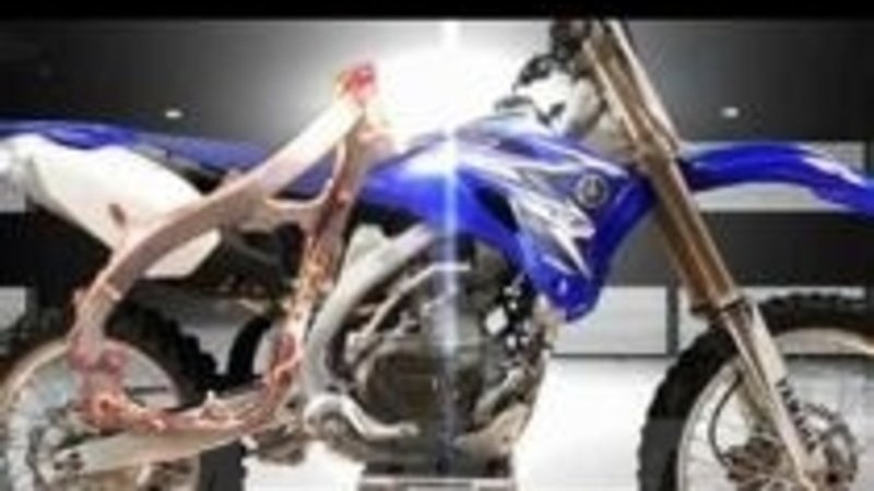 Yamaha YZ-450 2010: che spettacolo!