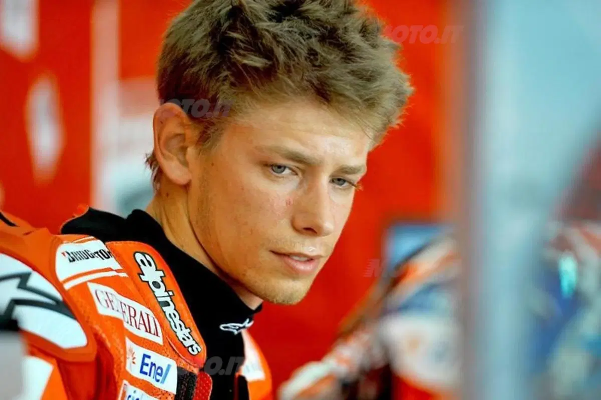Rossi parte bene. E alza il muro (2)