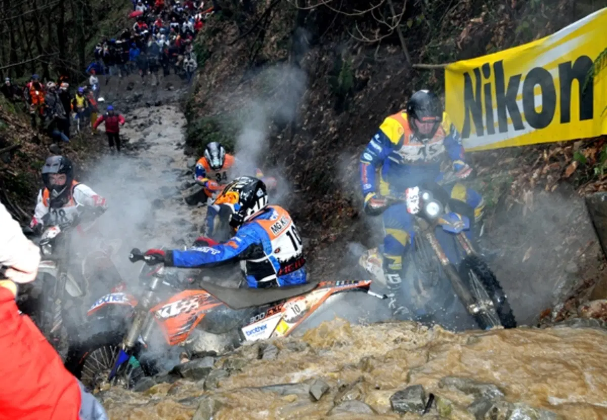 Hell's gate: 2 soli al traguardo! (2)