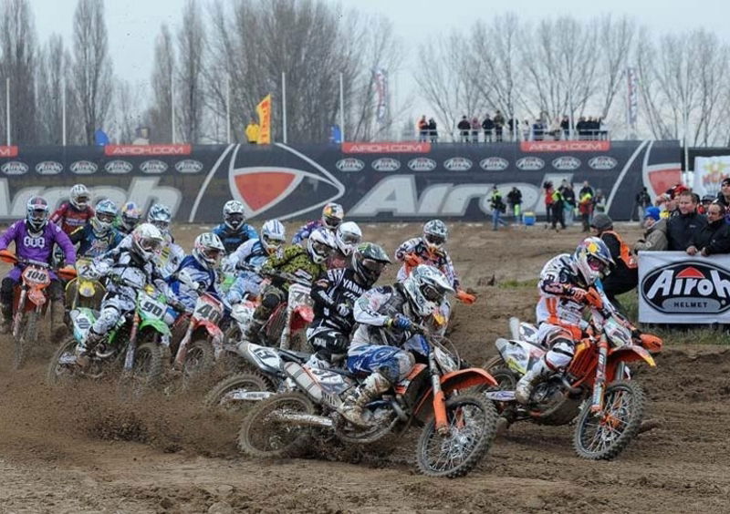 Cairoli vince al debutto!