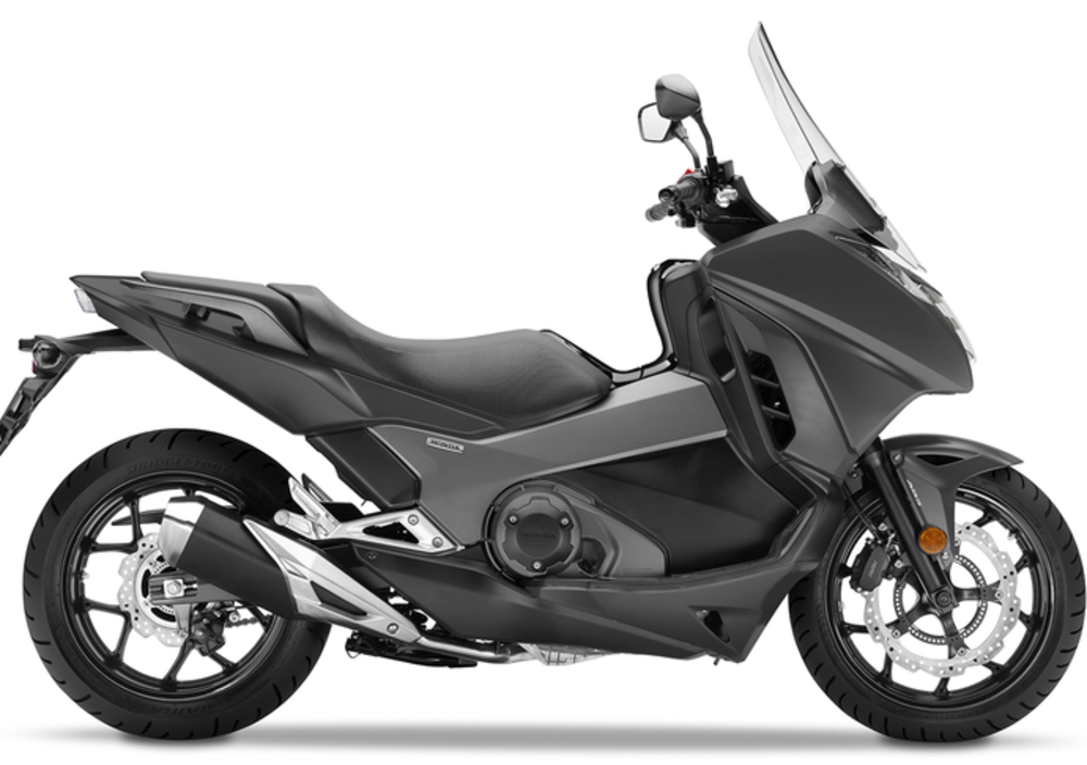 Honda Integra 750 DCT (2016 - 17) (4)