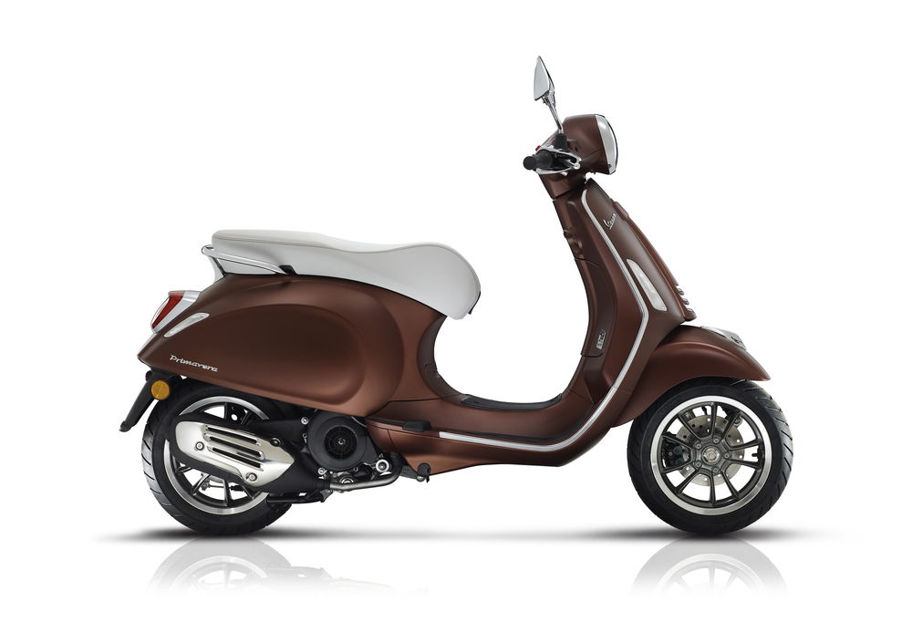 Vespa Primavera 125 3V ie ABS 50° Anniversario (2018 - 19) (2)