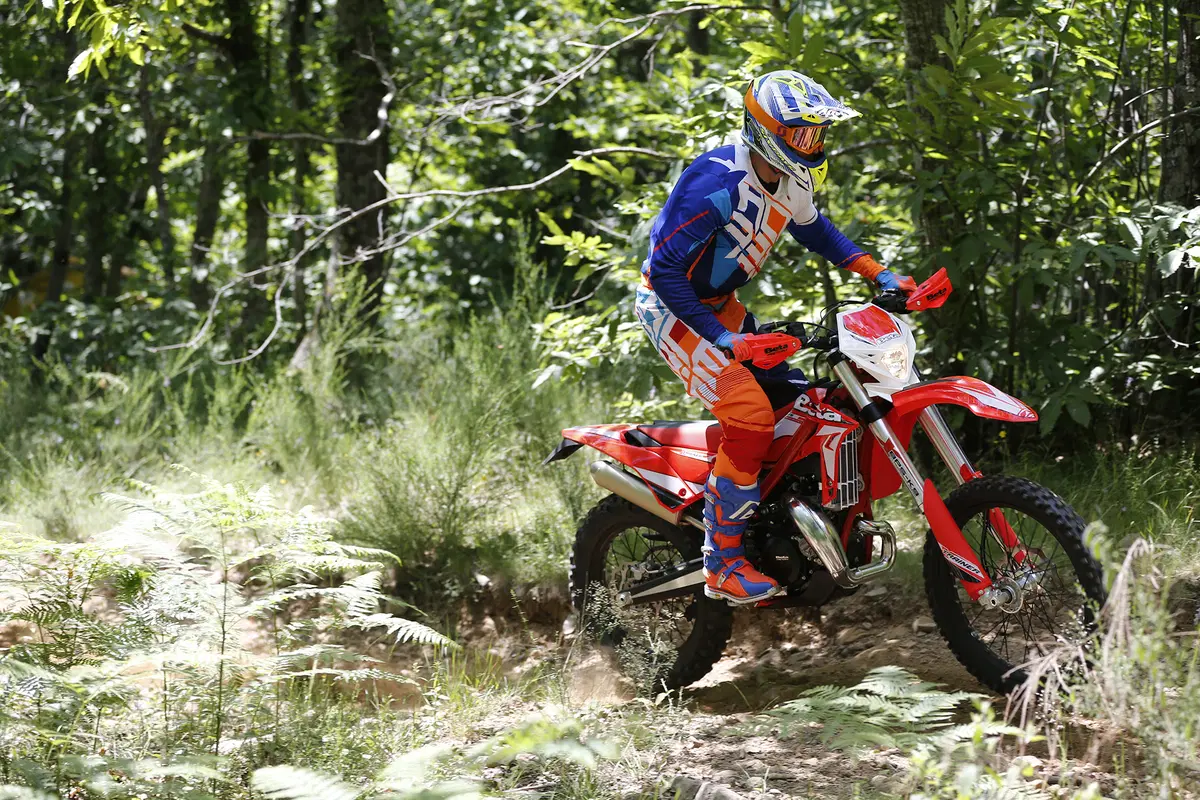 Il test delle Beta Enduro RR 2019: c’è anche la nuova 200! (10)
