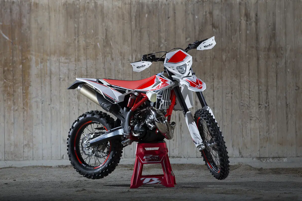 Il test delle Beta Enduro RR 2019: c’è anche la nuova 200! (12)