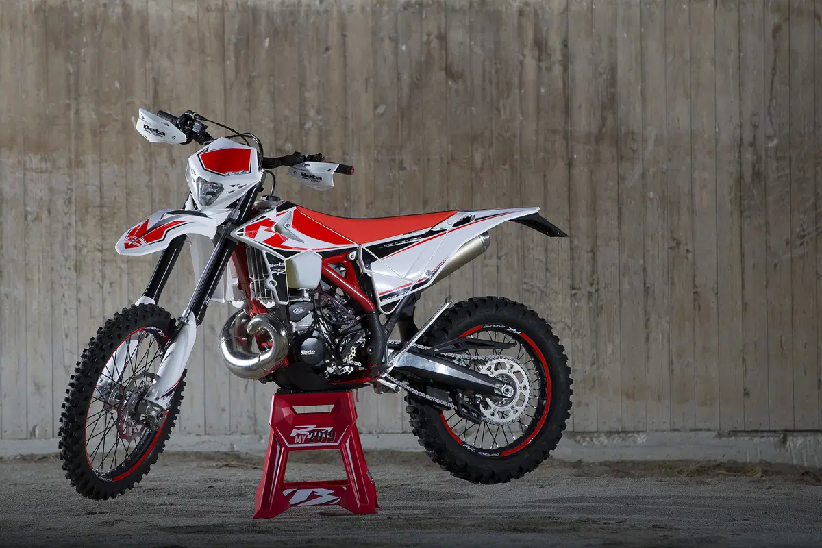 Il test delle Beta Enduro RR 2019: c’è anche la nuova 200! (14)