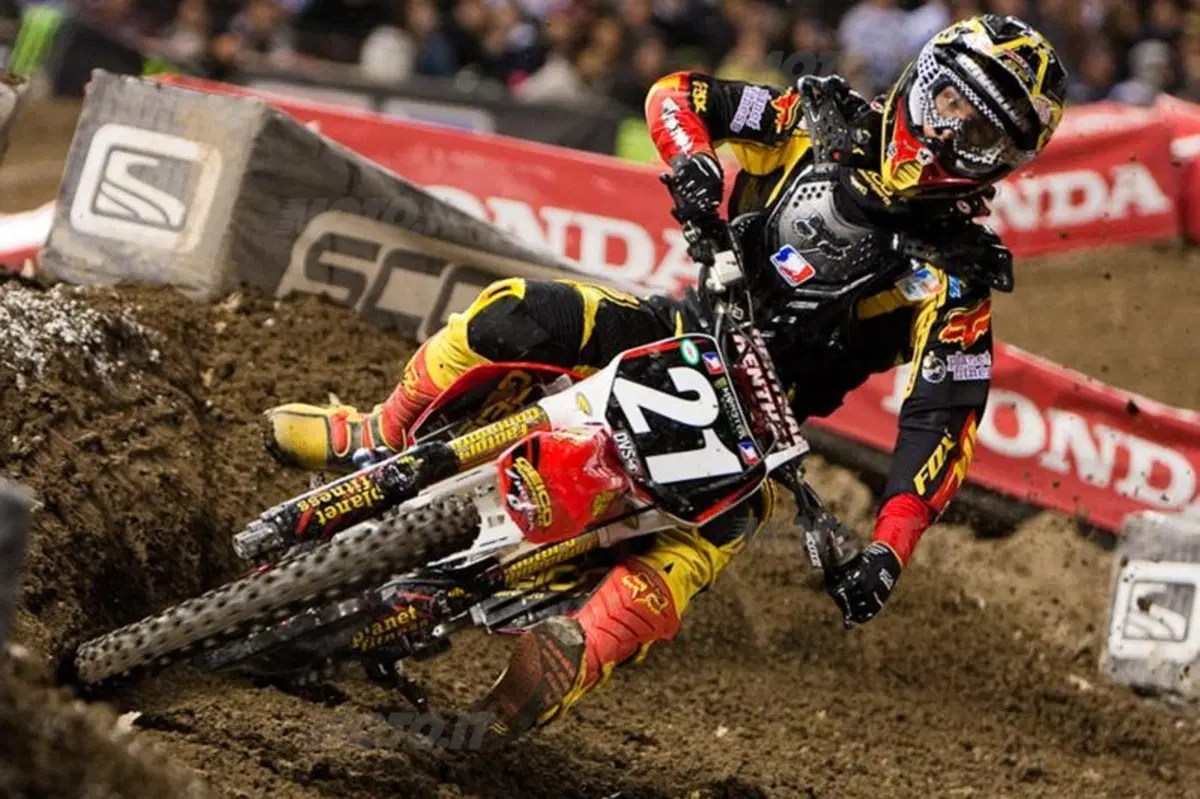 Millaps vince a San Diego. Dungey sbaglia troppo (8)