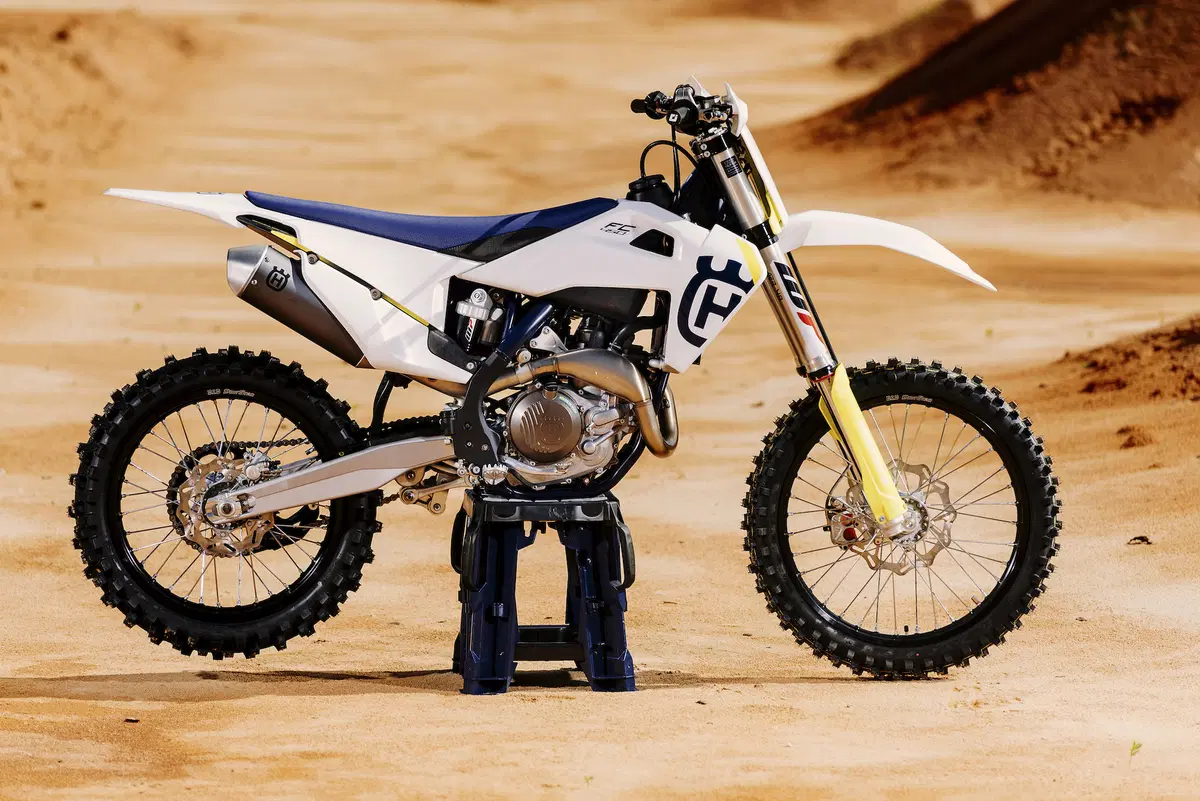 Husqvarna FC e TC 2019. Intelligent Moto (26)