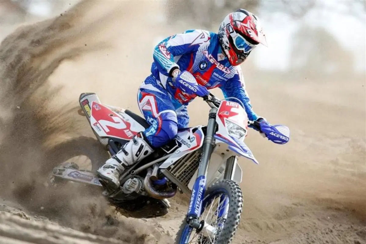 La BMW al mondiale Enduro E2 con telaio Husqvarna