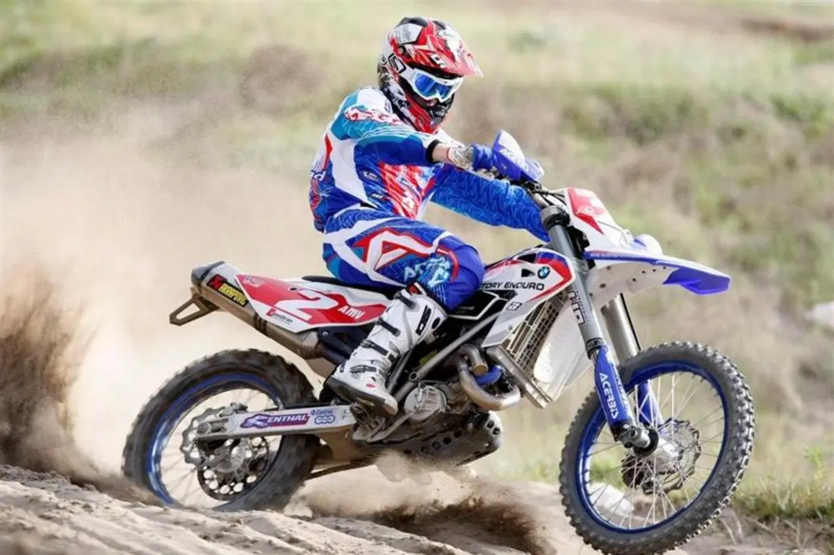 La BMW al mondiale Enduro E2 con telaio Husqvarna (2)