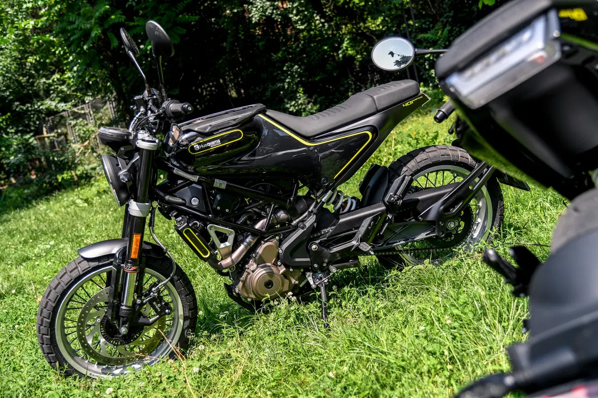Husqvarna Svartpilen e Vitpilen 401 – Potere ai piccoli (30)