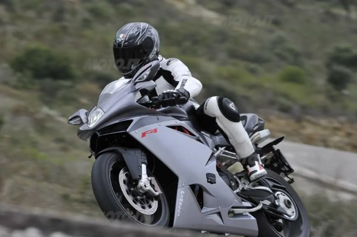 MV Agusta F4  (10)