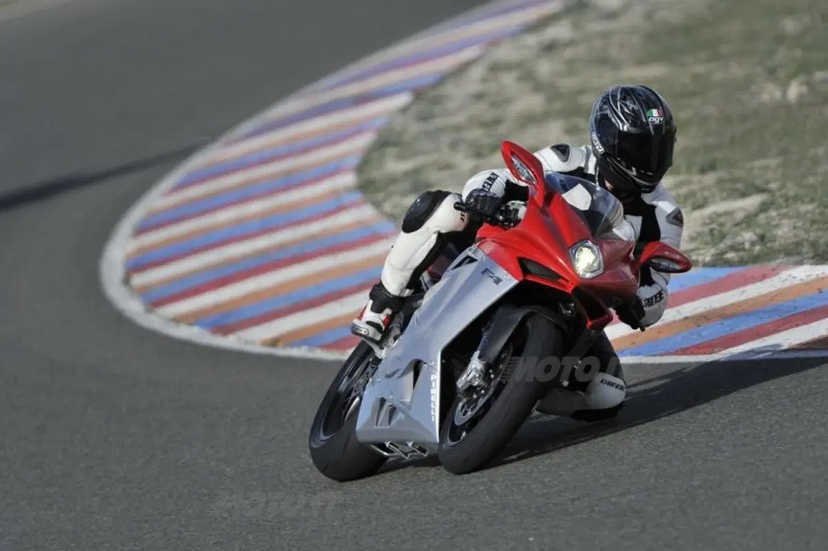 MV Agusta F4  (11)