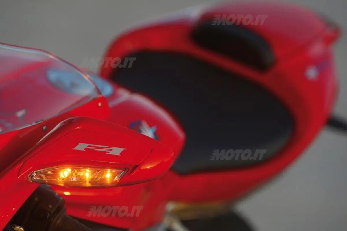 MV Agusta F4  (20)