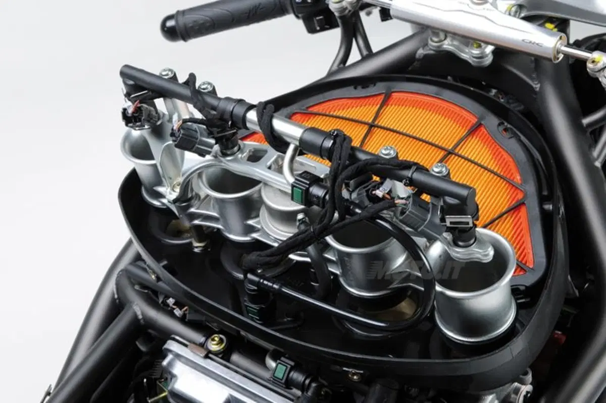 MV Agusta F4  (25)
