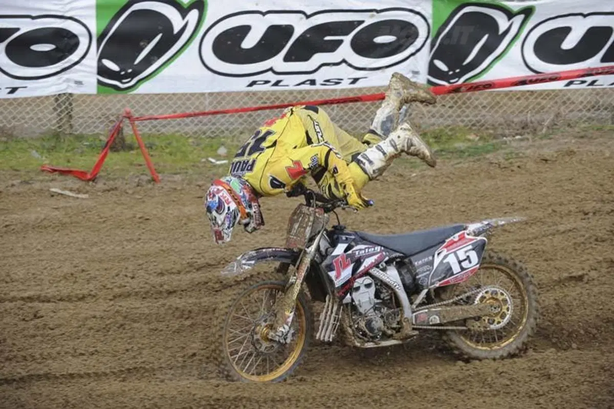 Motocross: numeri da circo! (7)